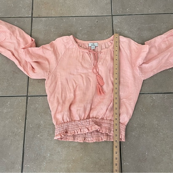 We Are Kindred Top 100% Linen Coral Salmon Puff Sleeve Tie Neck Womens Size US 6 - Picture 6 of 6